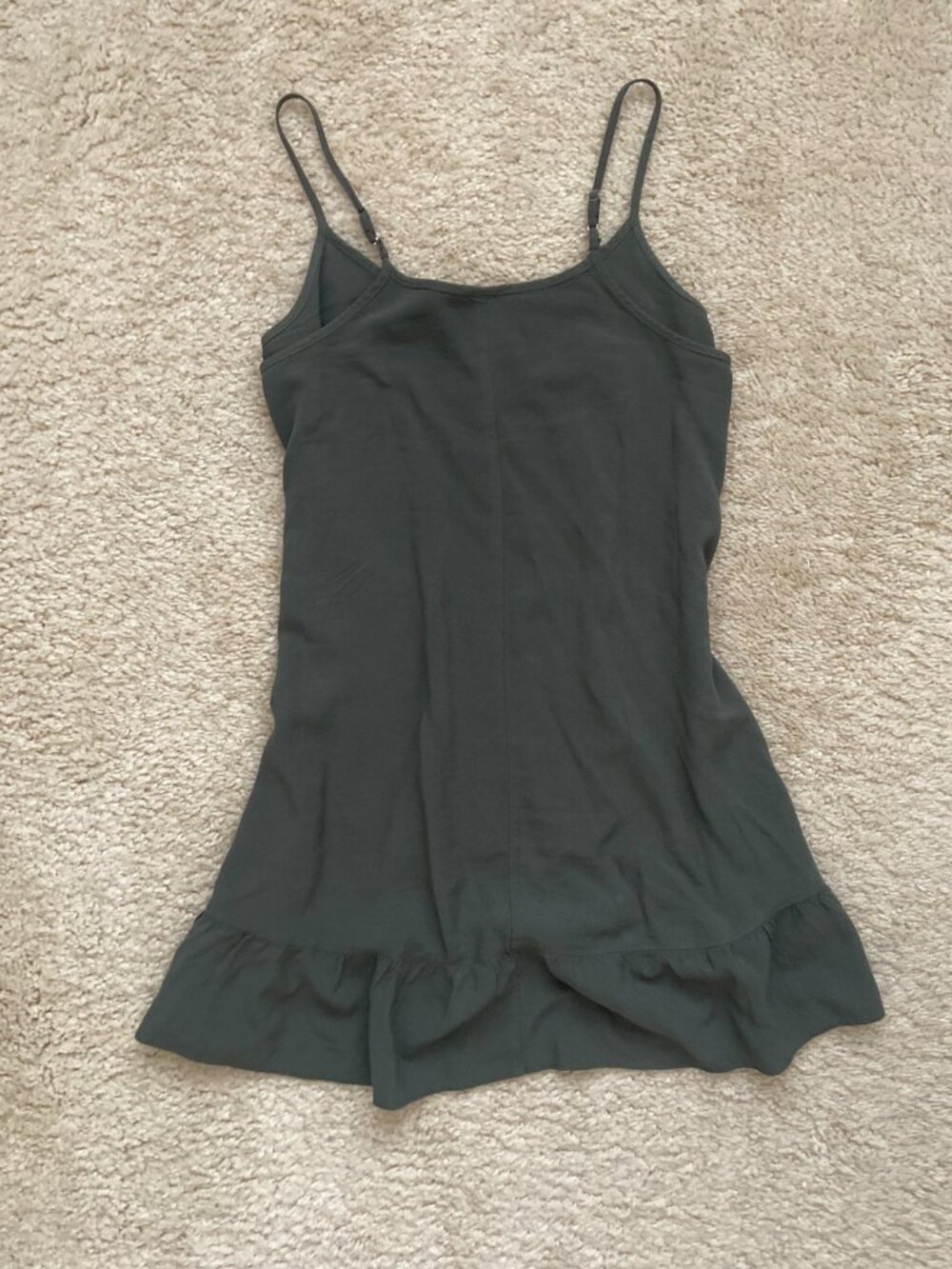 Wild Fable Olive Green Ruffle Hem Cami Tank Top Size Small - Picture 5 of 9